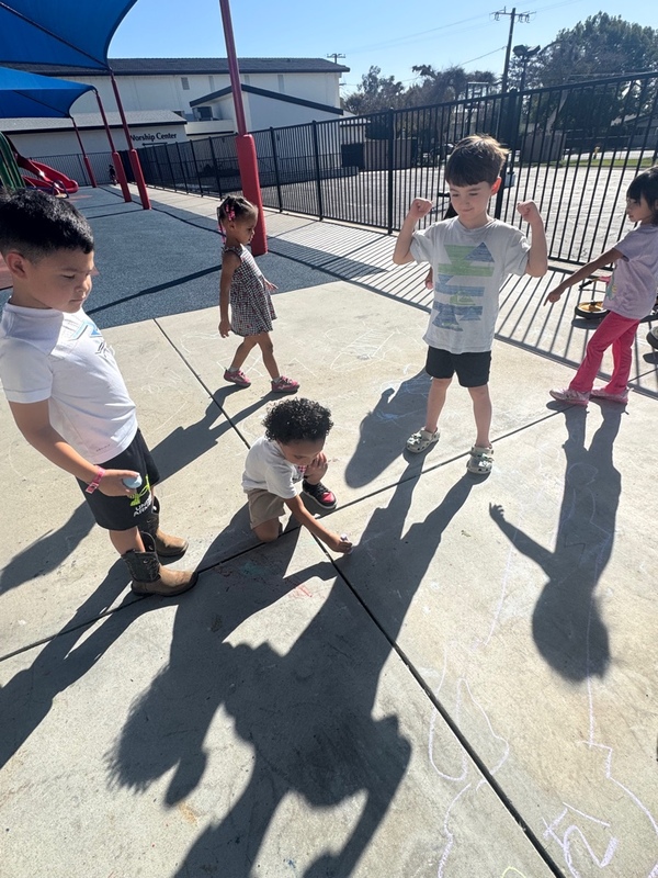 Children with chalk